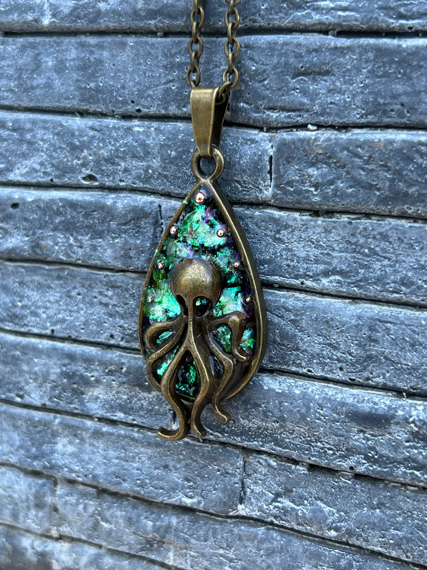Oktopus Halskette Bronze