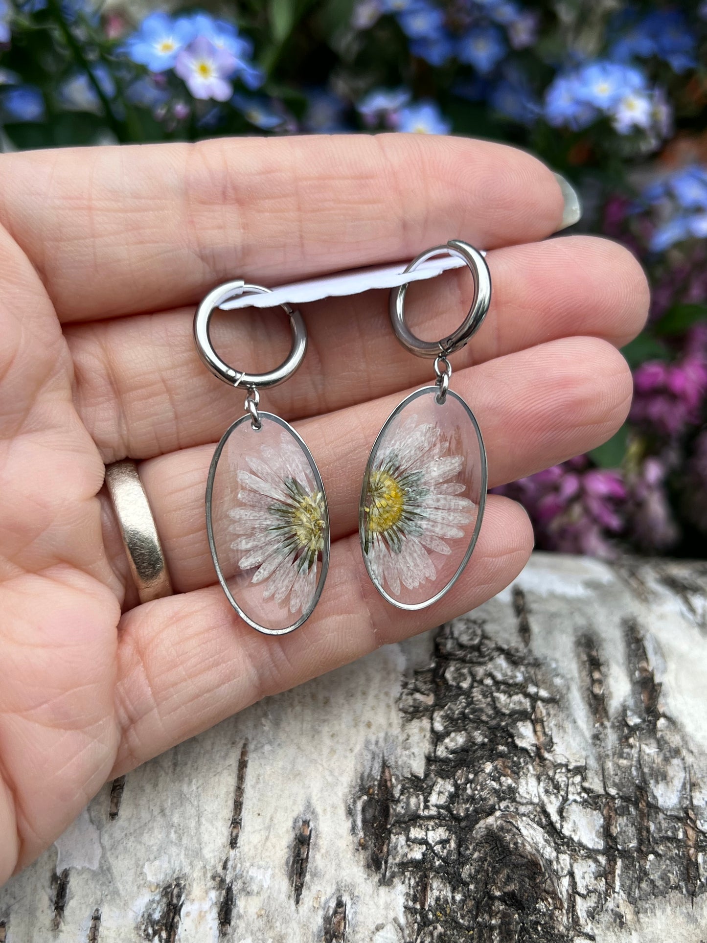 Gänseblümchen Ohrringe Oval Silber