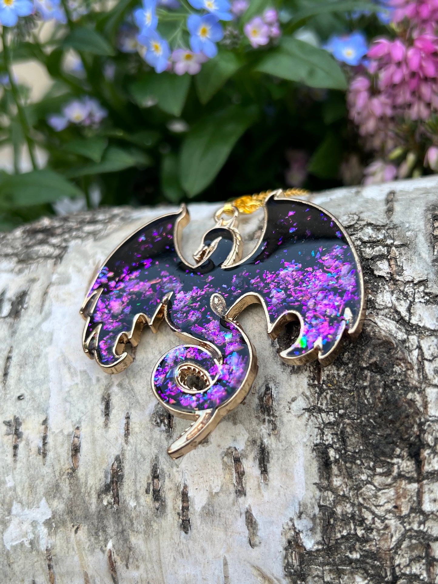 Drachen Halskette pink/violett schimmer Gold