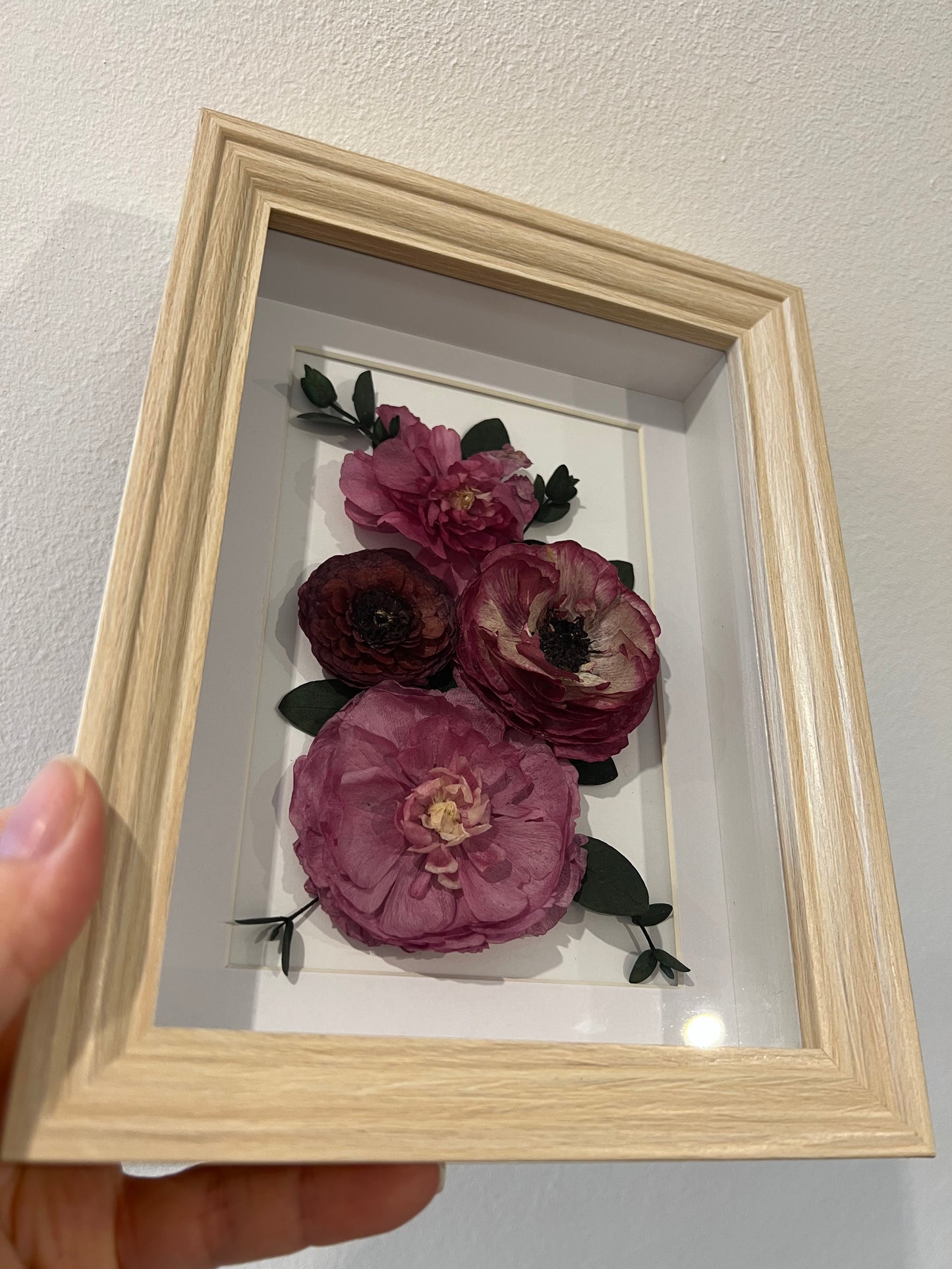 Bilderrahmen mit Ranunkeln
