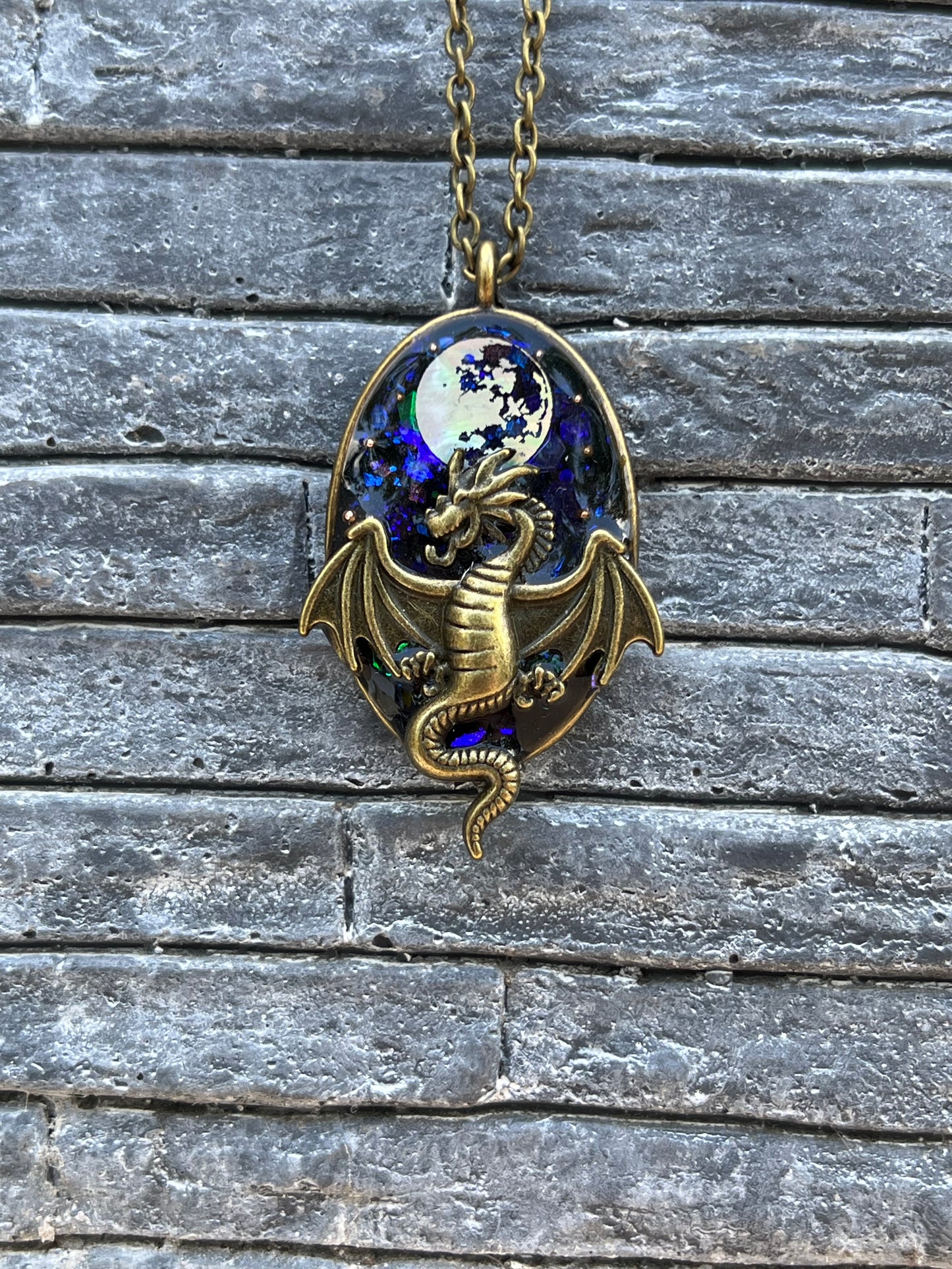 Drachen Halskette mit Mond Bronze