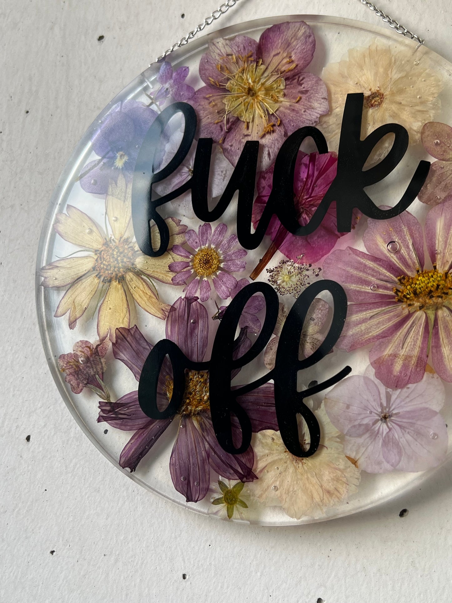 "Fuck off" Wandbild mit vielen Blumen