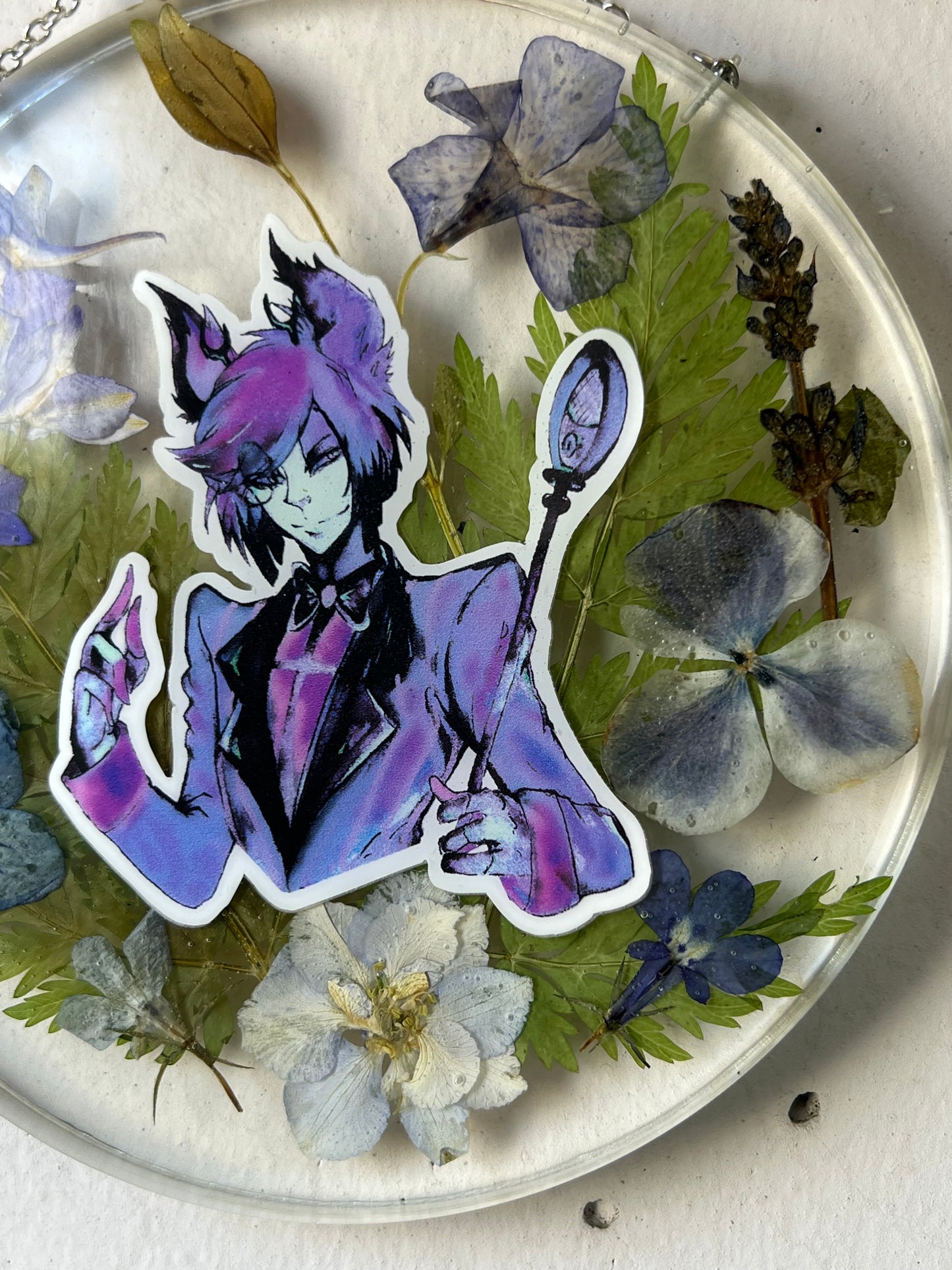 Wandbild mit Alastor Artwork & Blumen