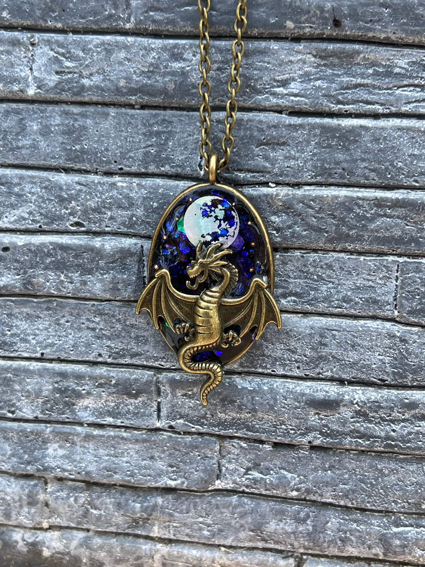 Drachen Halskette mit Mond Bronze