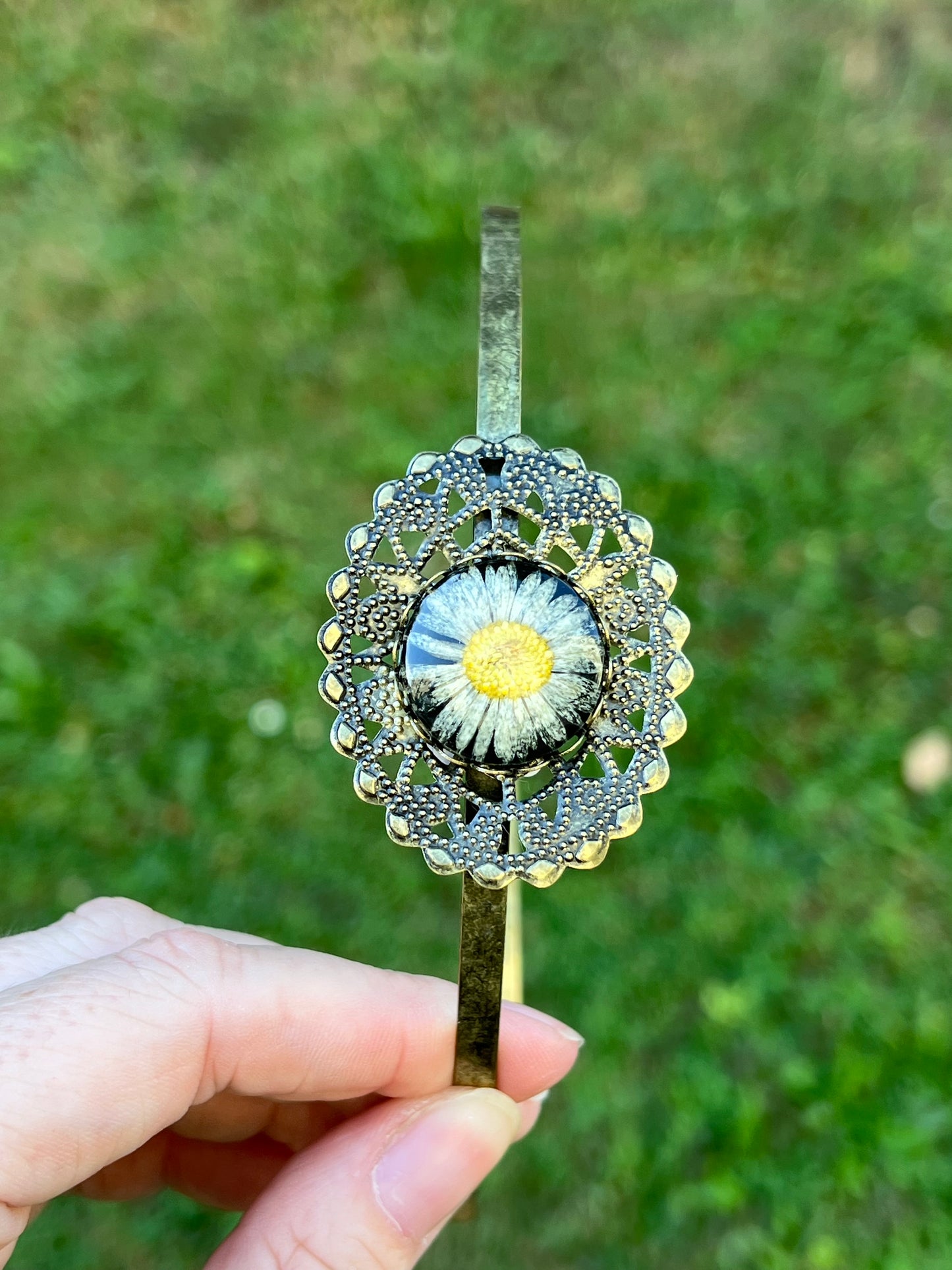 Haarreif mit Gänseblümchen