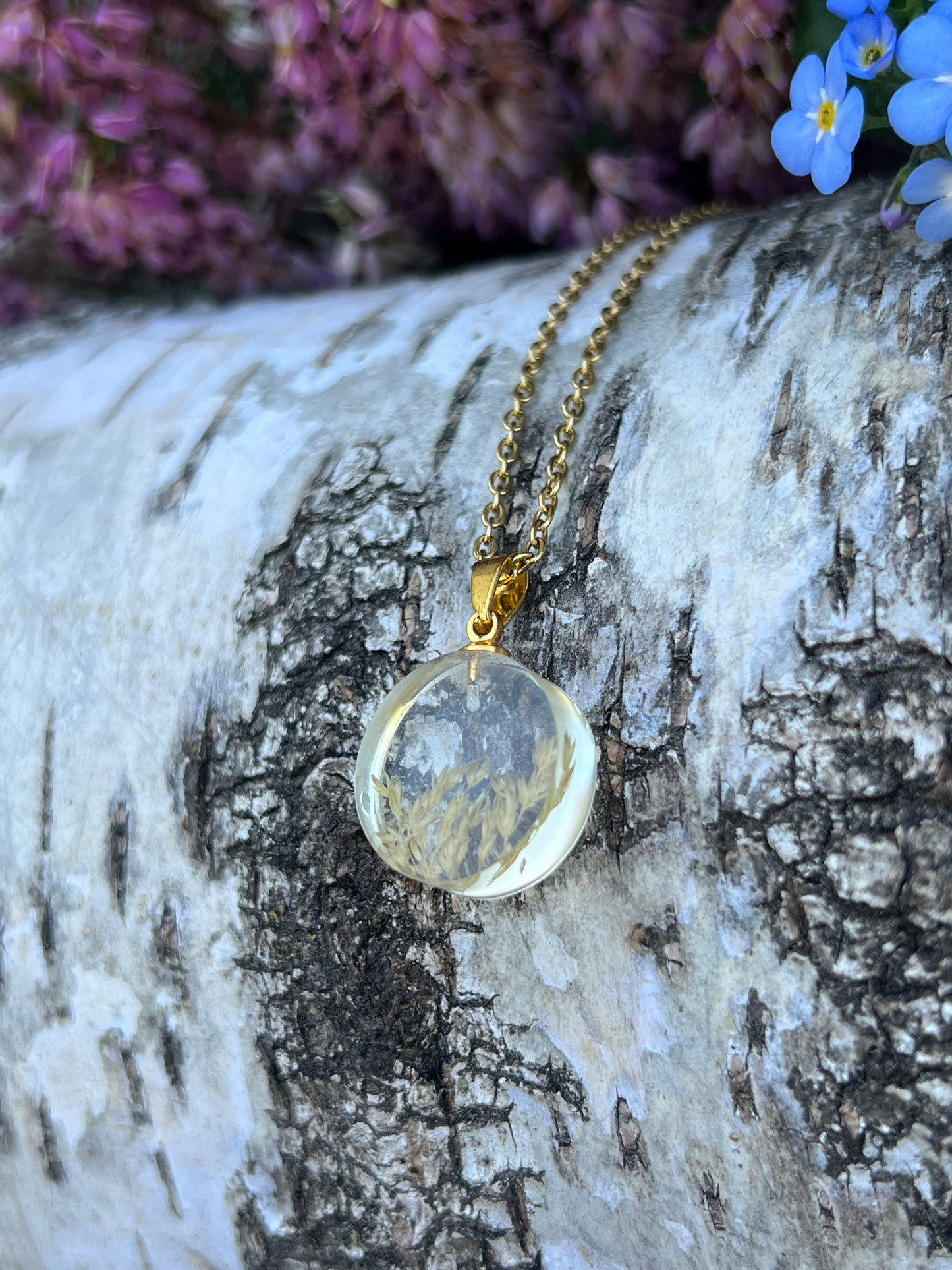 Halskette mit wildem Gras Gold