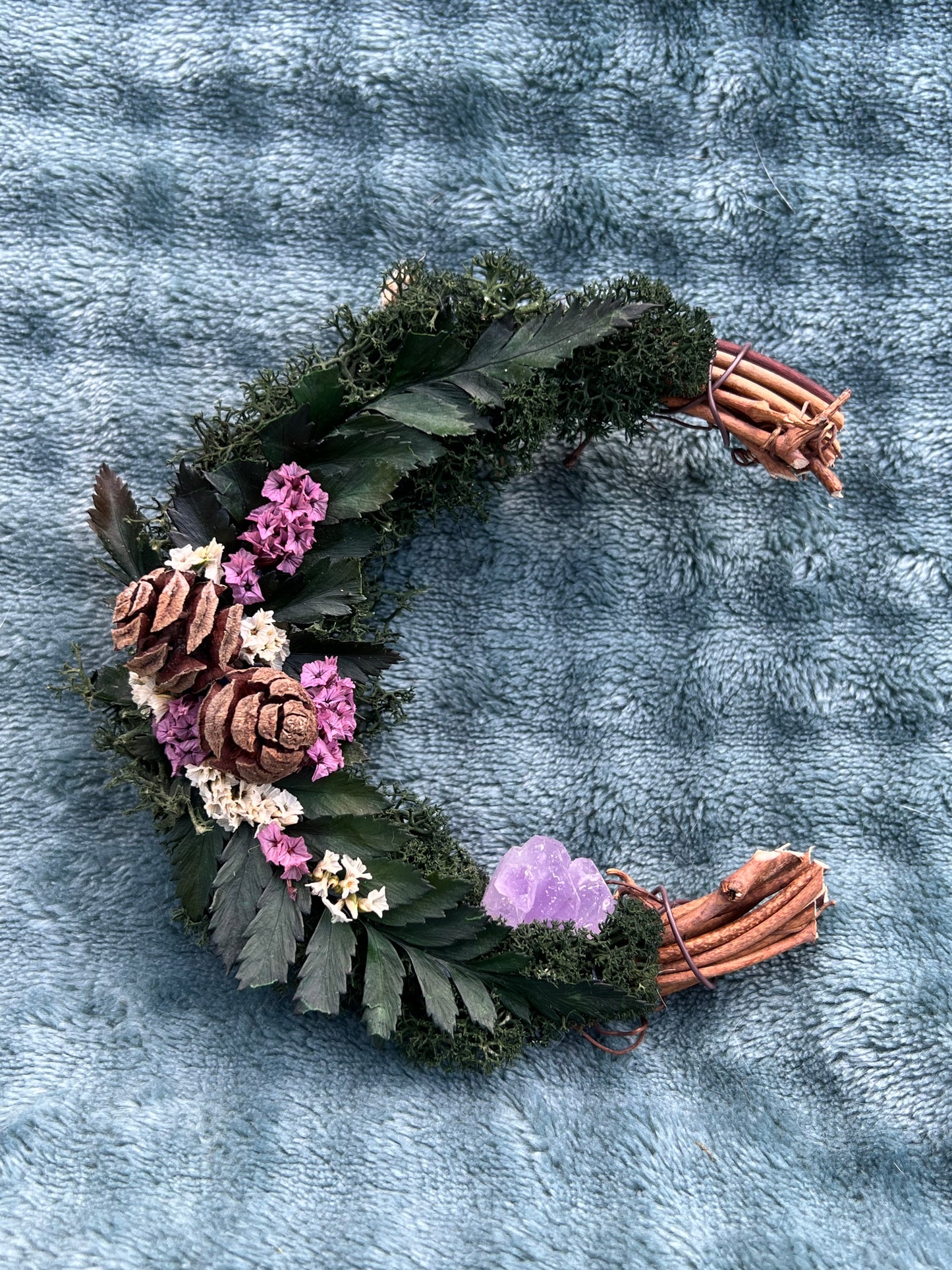 Kleiner Mondkranz mit Amethyst