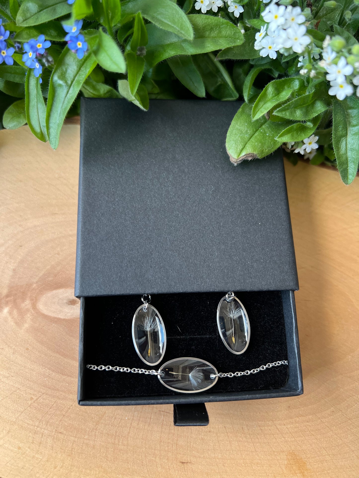 Schmuckset in Schachtel mit Pusteblumen/Löwenzahnsamen - Silber