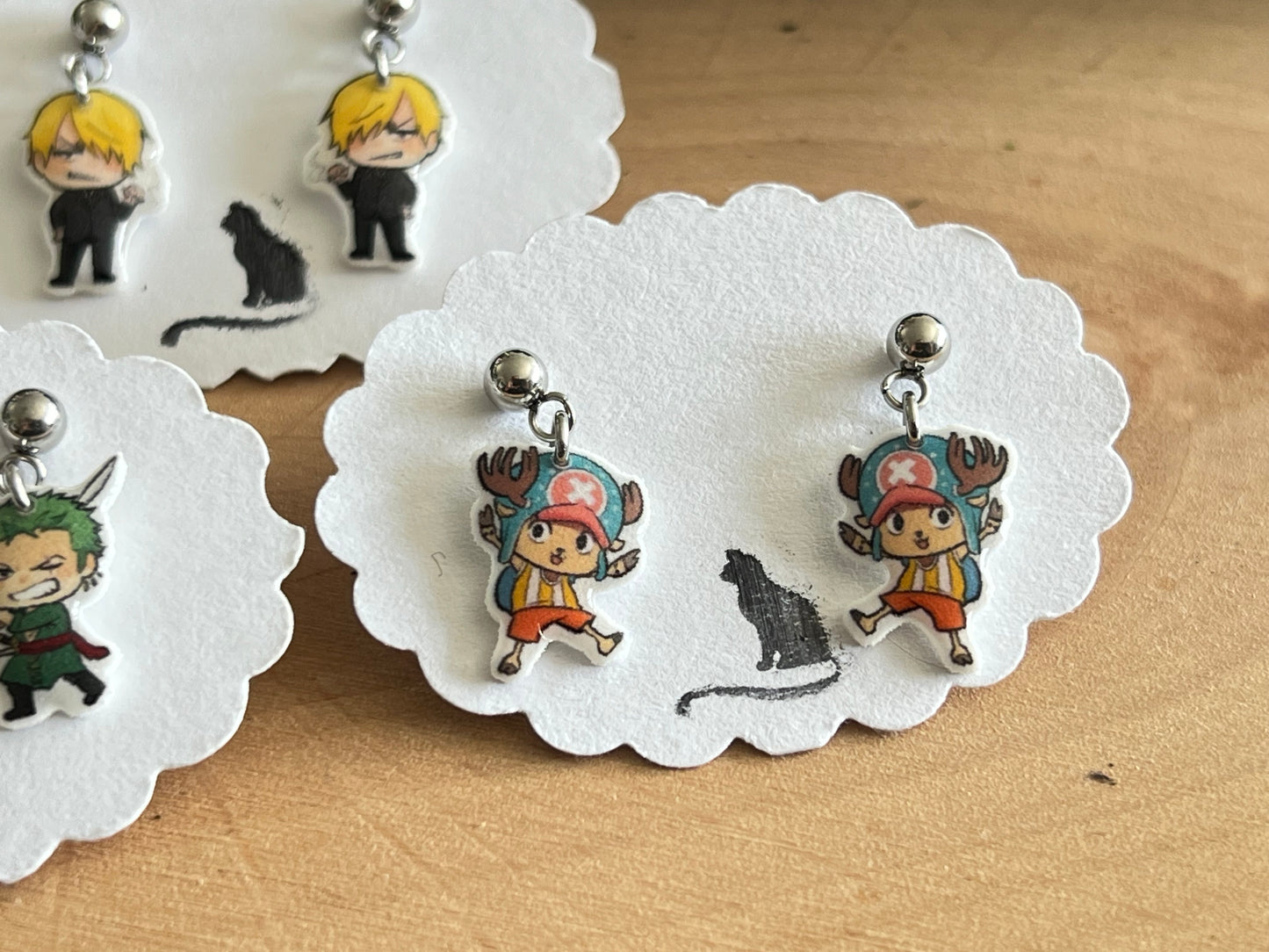 One Piece Charakter Ohrstecker hängend