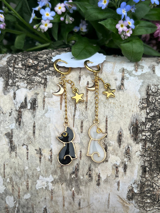 Luna & Artemis Katzen Ohrringe mit Charms Gold