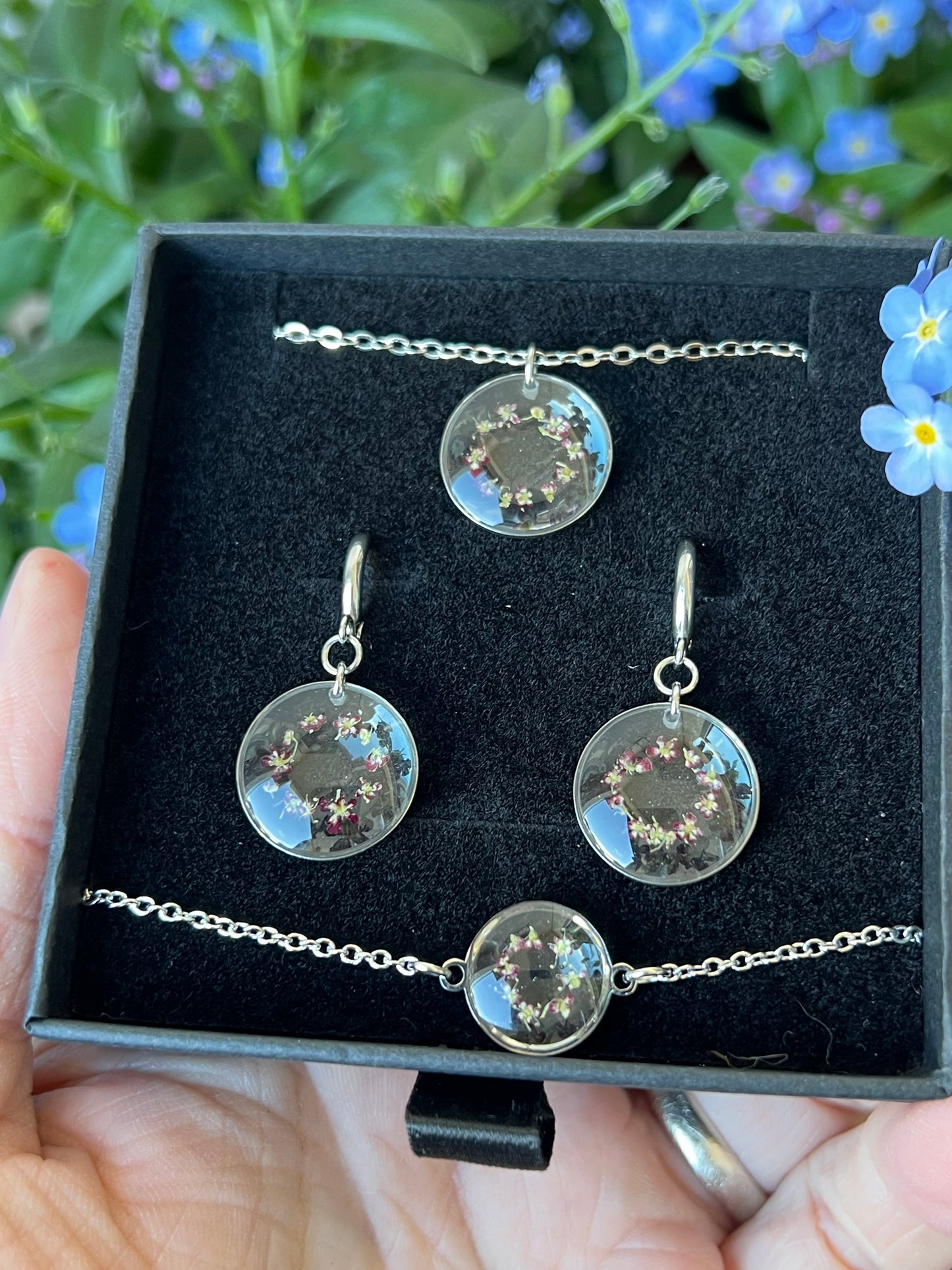 Schmuckset in Schachtel mit Queen Anne rot - Silber
