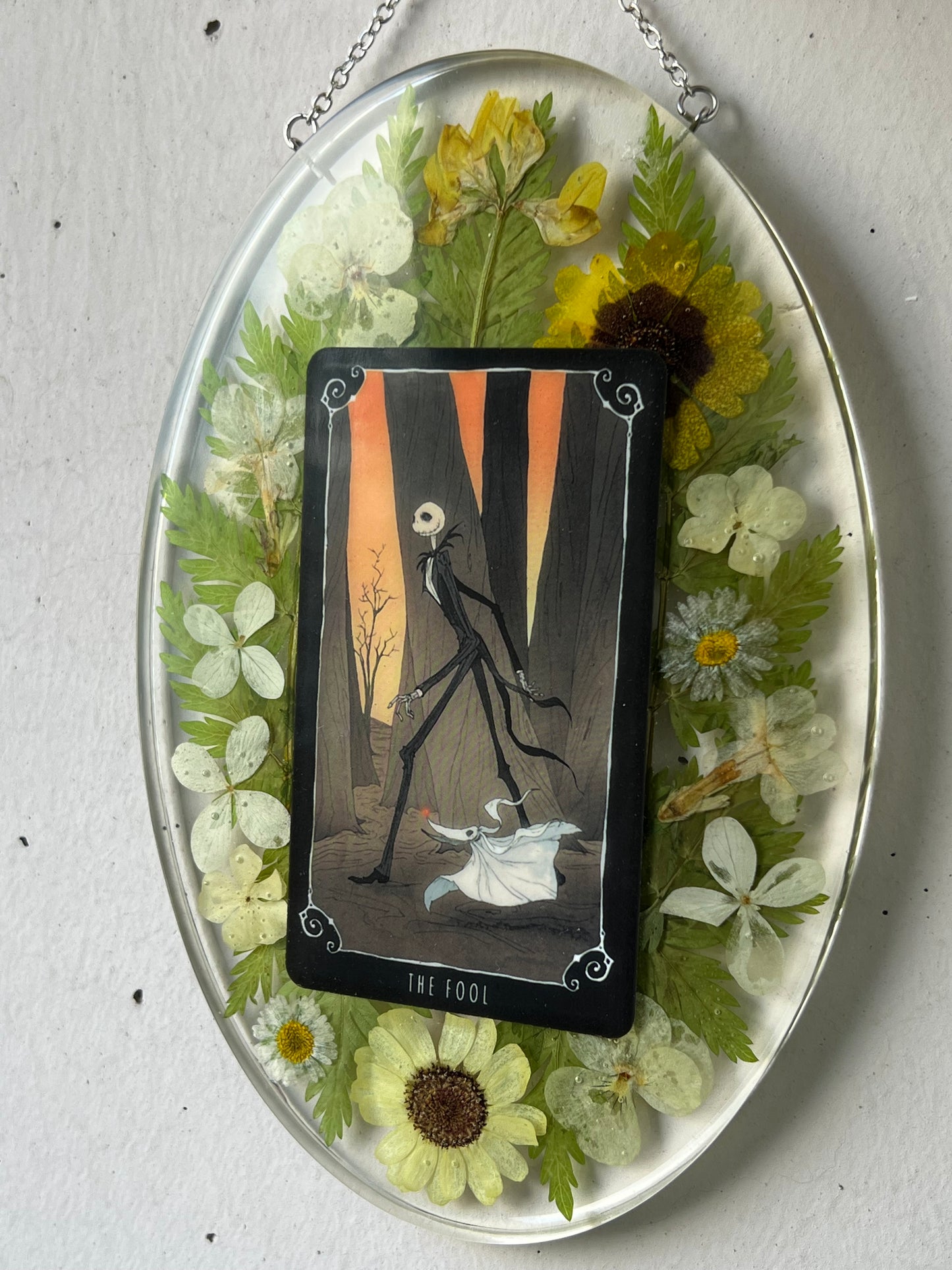 Wandbild mit Tarotkarte, Blumen & Farn