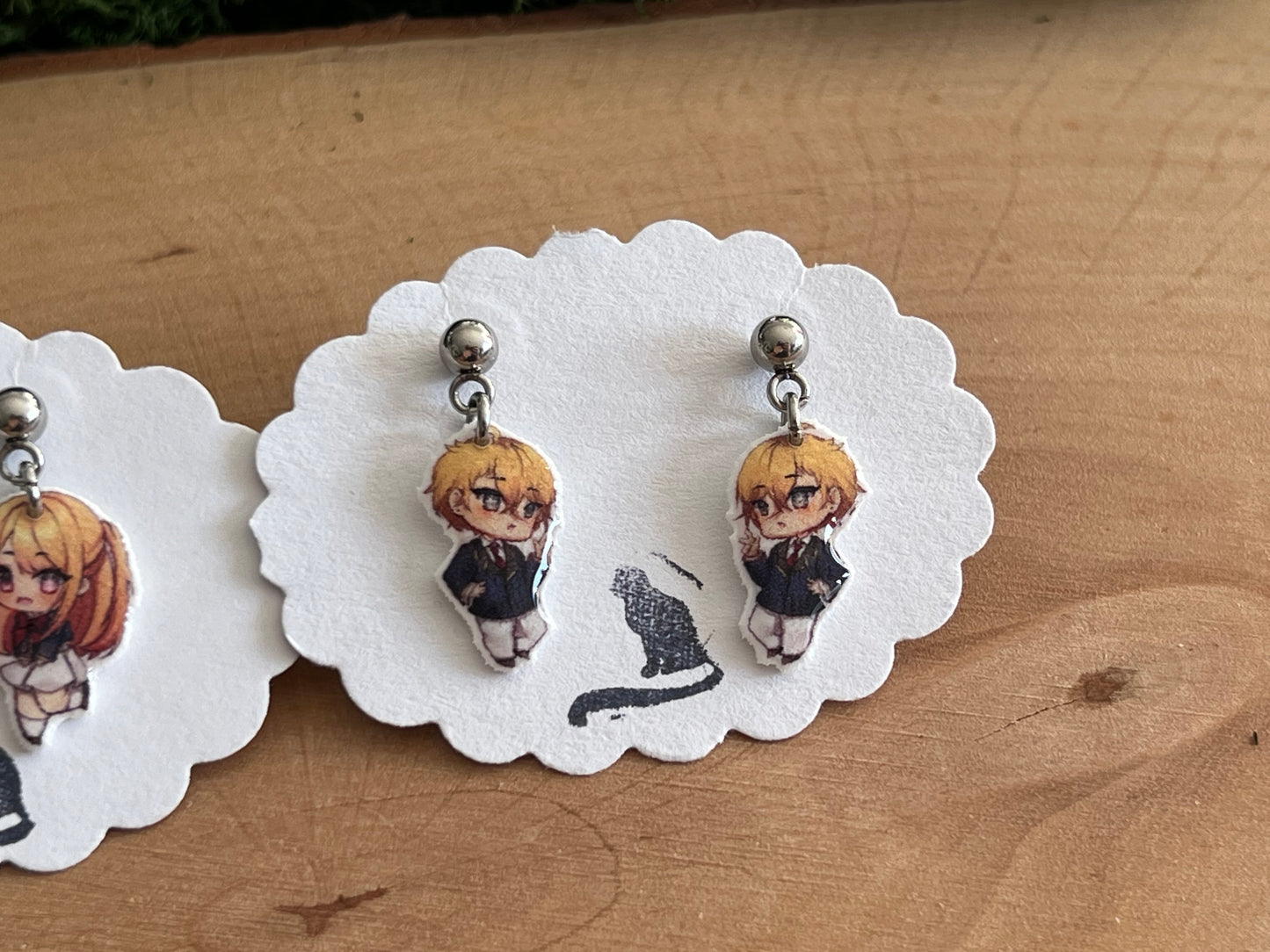 Oshi no Ko Charakter Ohrstecker hängend