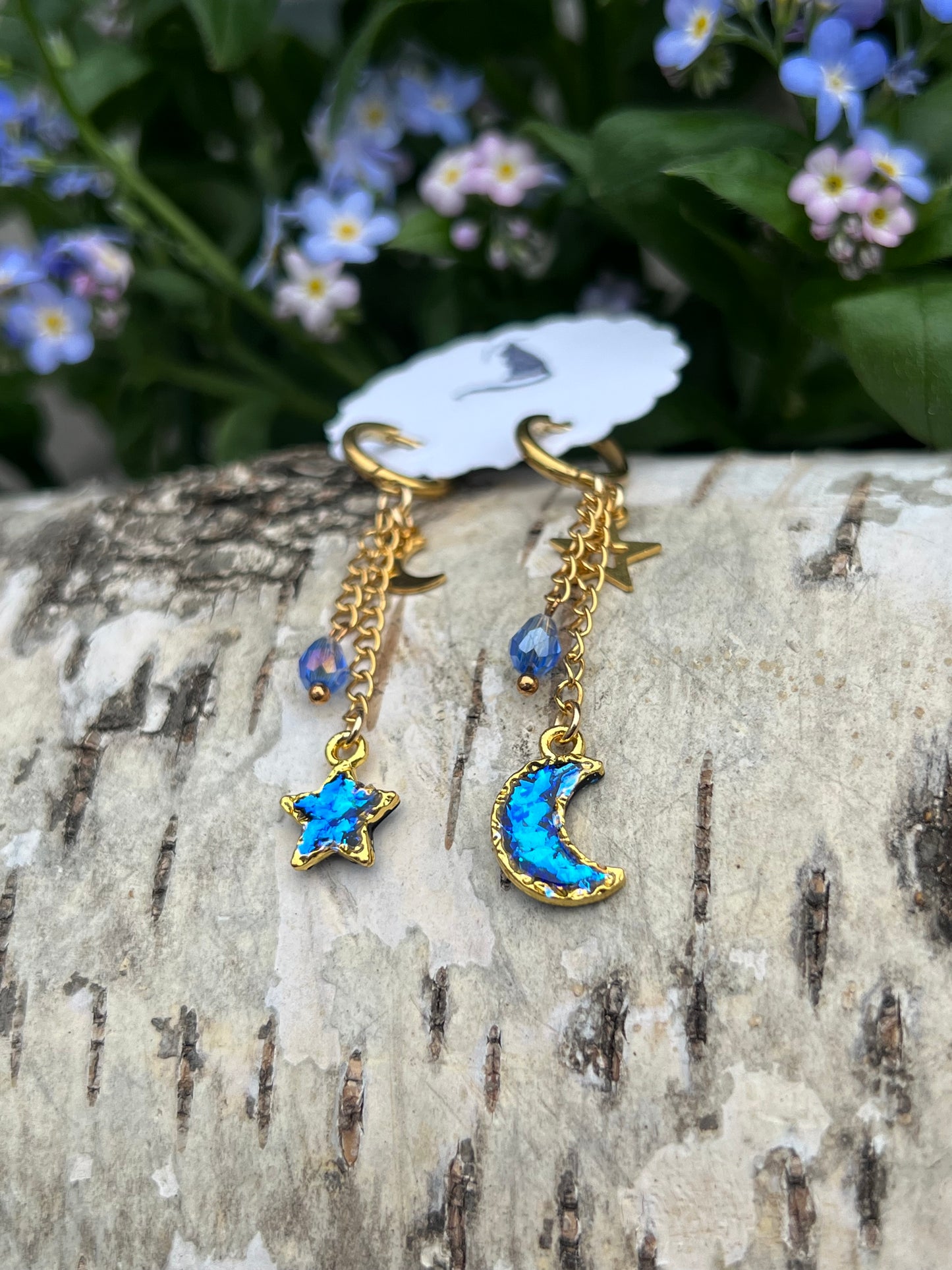 Mond & Stern Ohrringe mit Charms & Perlen Gold