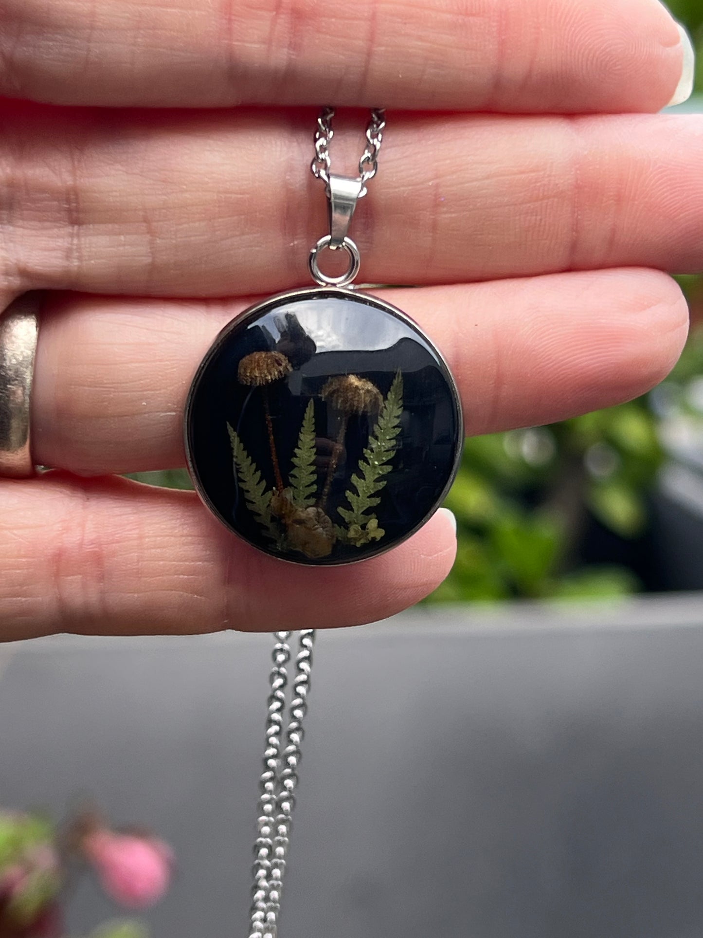 Pilz Halskette mit Farn, Flechten & Blüte Silber