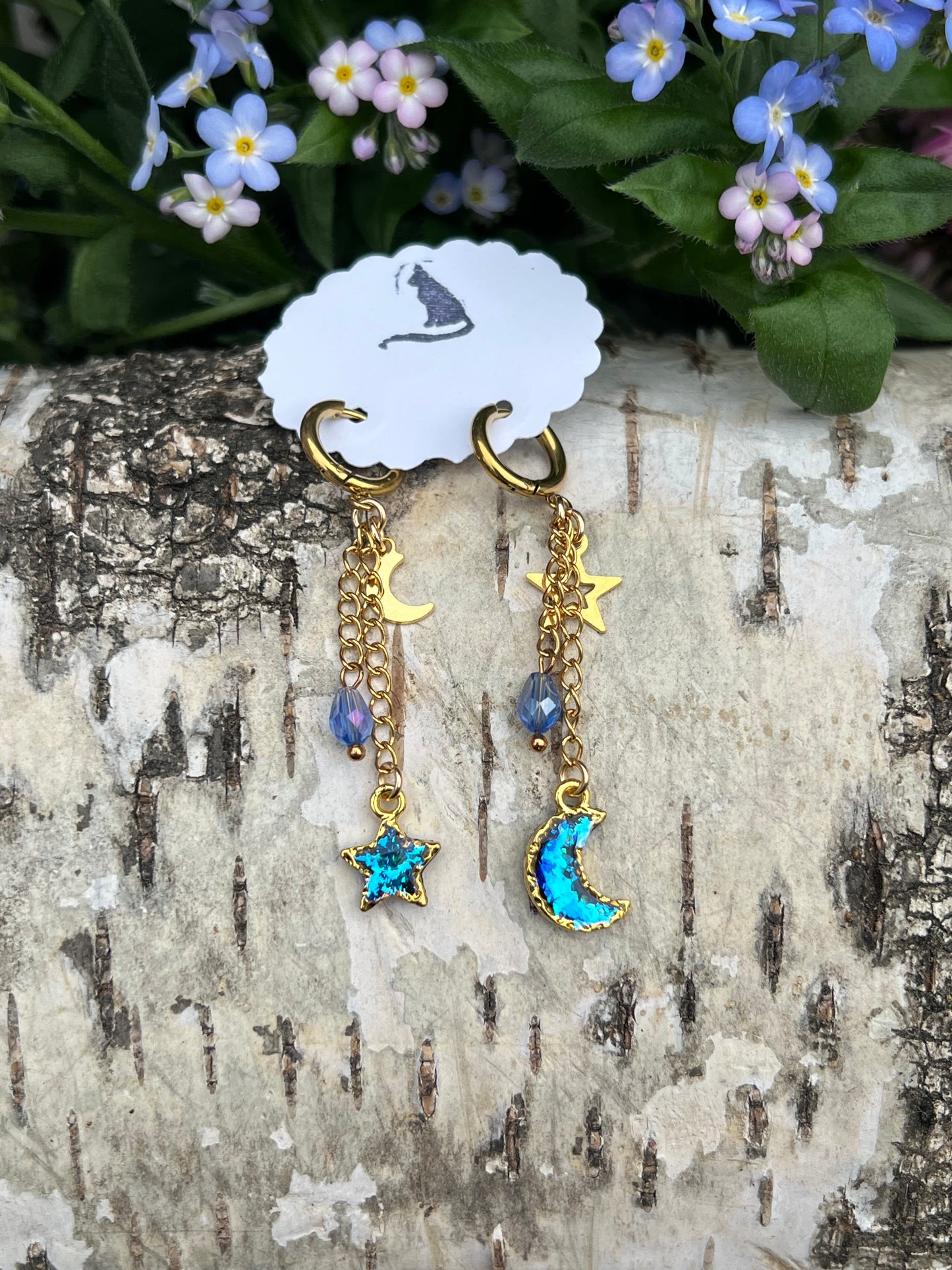 Mond & Stern Ohrringe mit Charms & Perlen Gold