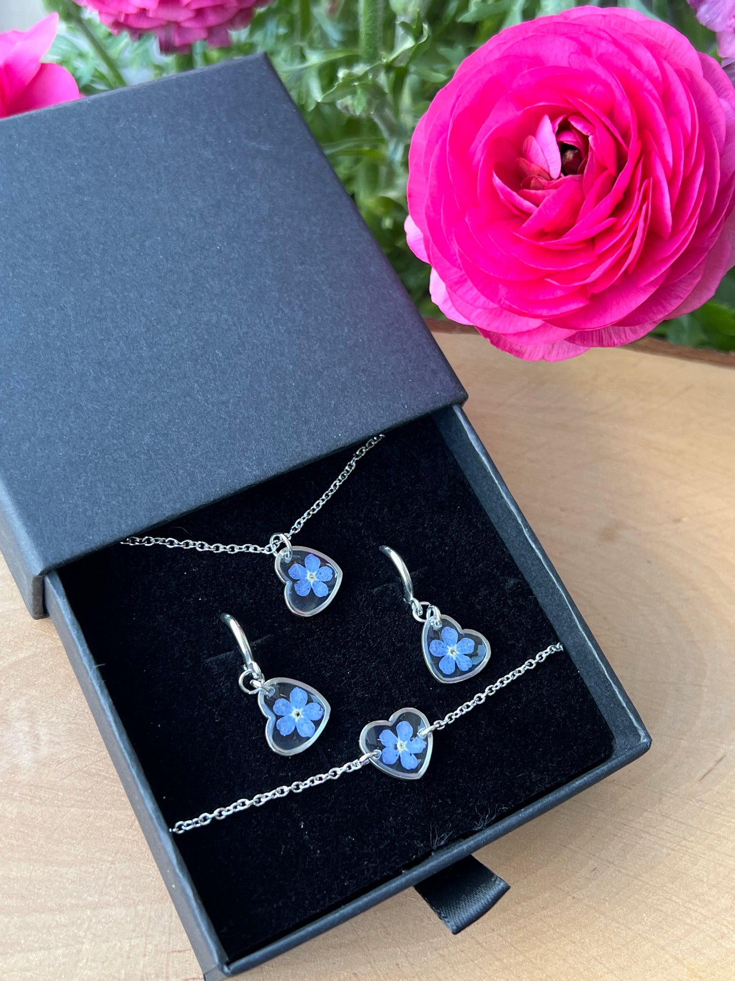 Schmuckset in Schachtel mit Vergissmeinnicht Herzen - Silber
