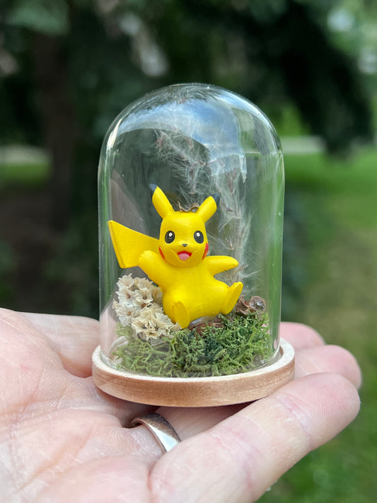 MiniMiniGlas mit Pikachu Figur