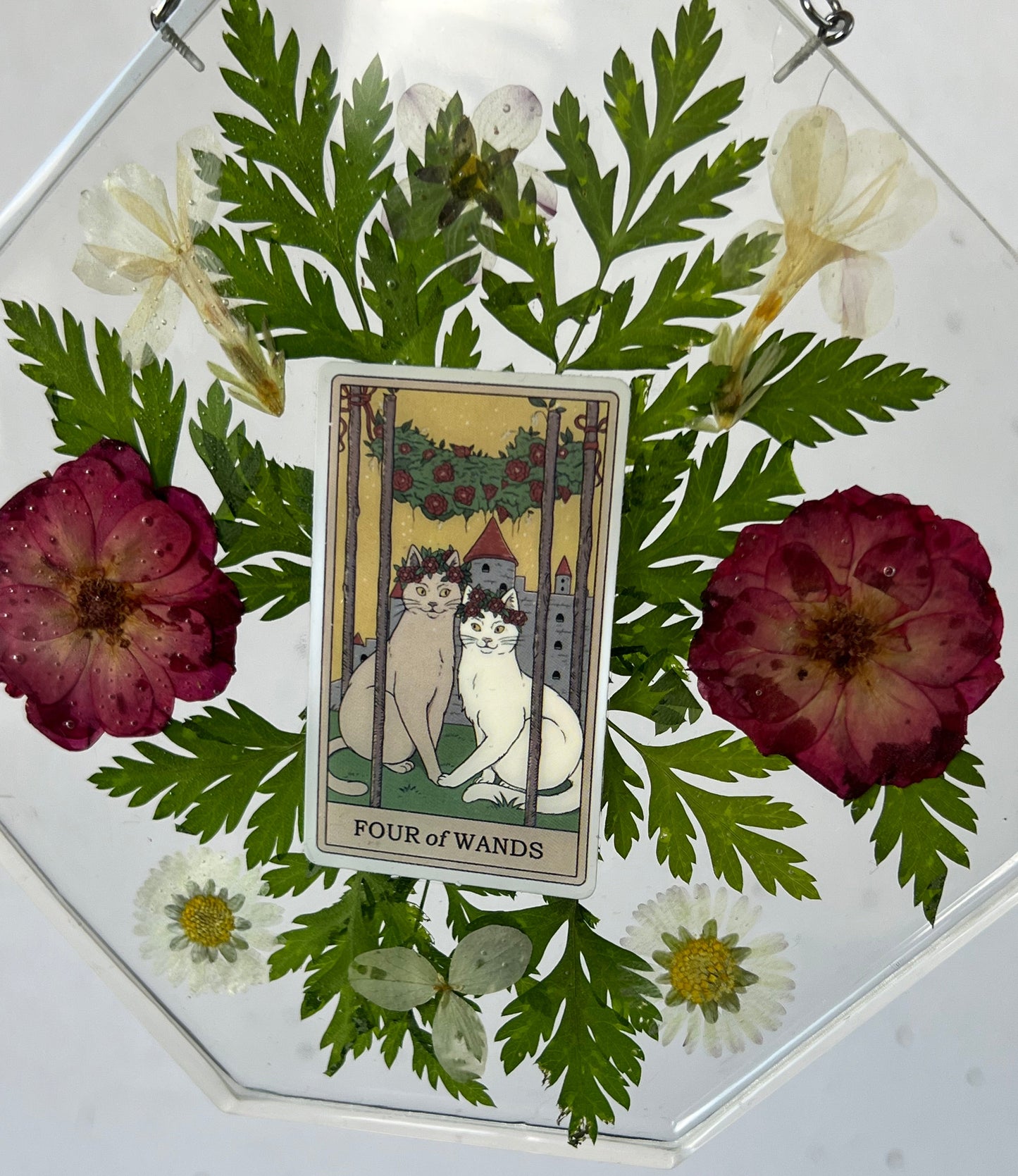 Wandbild mit Katzentarotkarte, Blumen & Farn