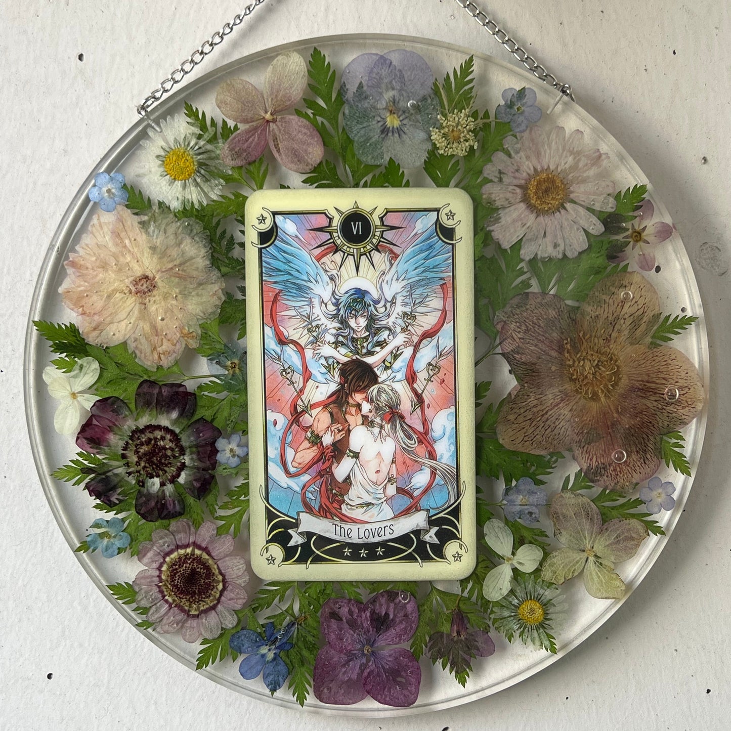 Wandbild Tarotkarte "The Lovers" mit Blumen & Farn
