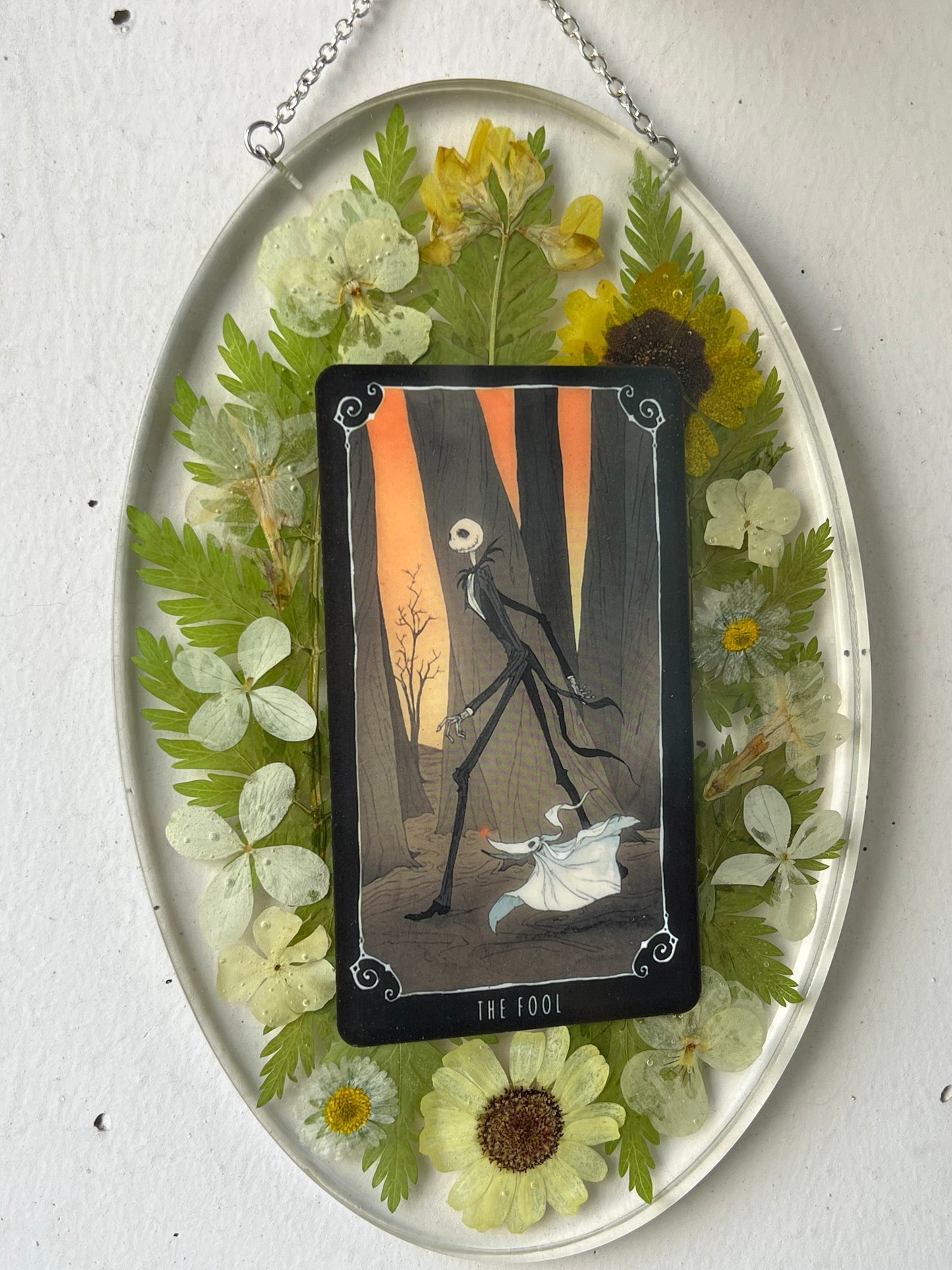 Wandbild mit Tarotkarte, Blumen & Farn
