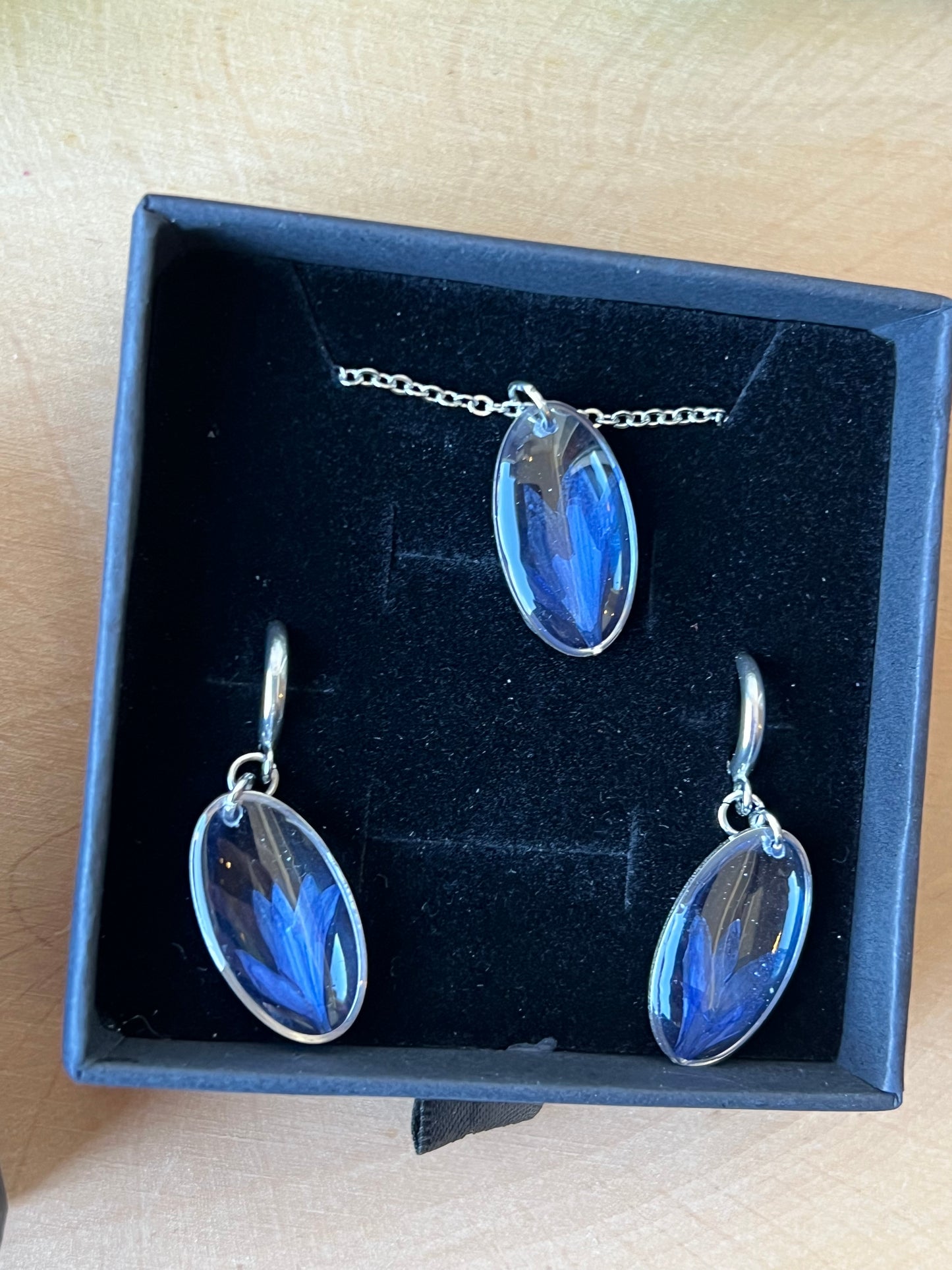 Schmuckset in Schachtel mit Kornblume - Silber