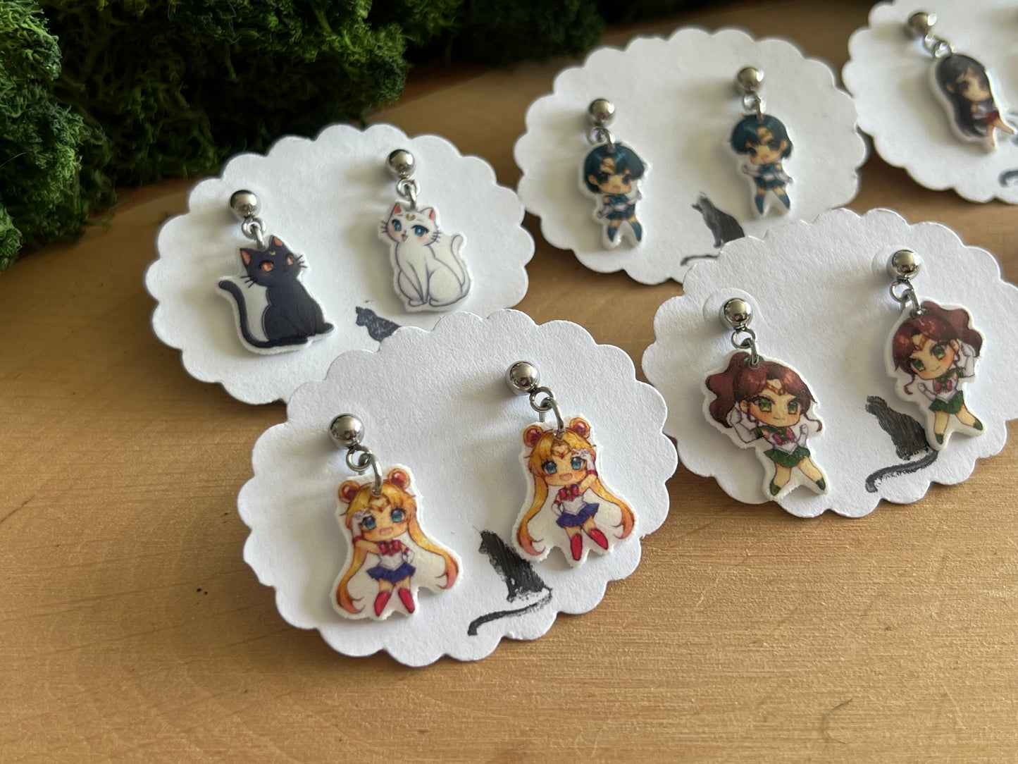 Sailor Moon Charakter Ohrstecker hängend