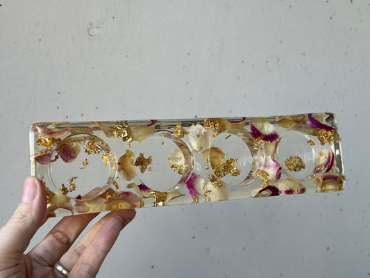 Teelichthalter mit Rosenblütenblätter