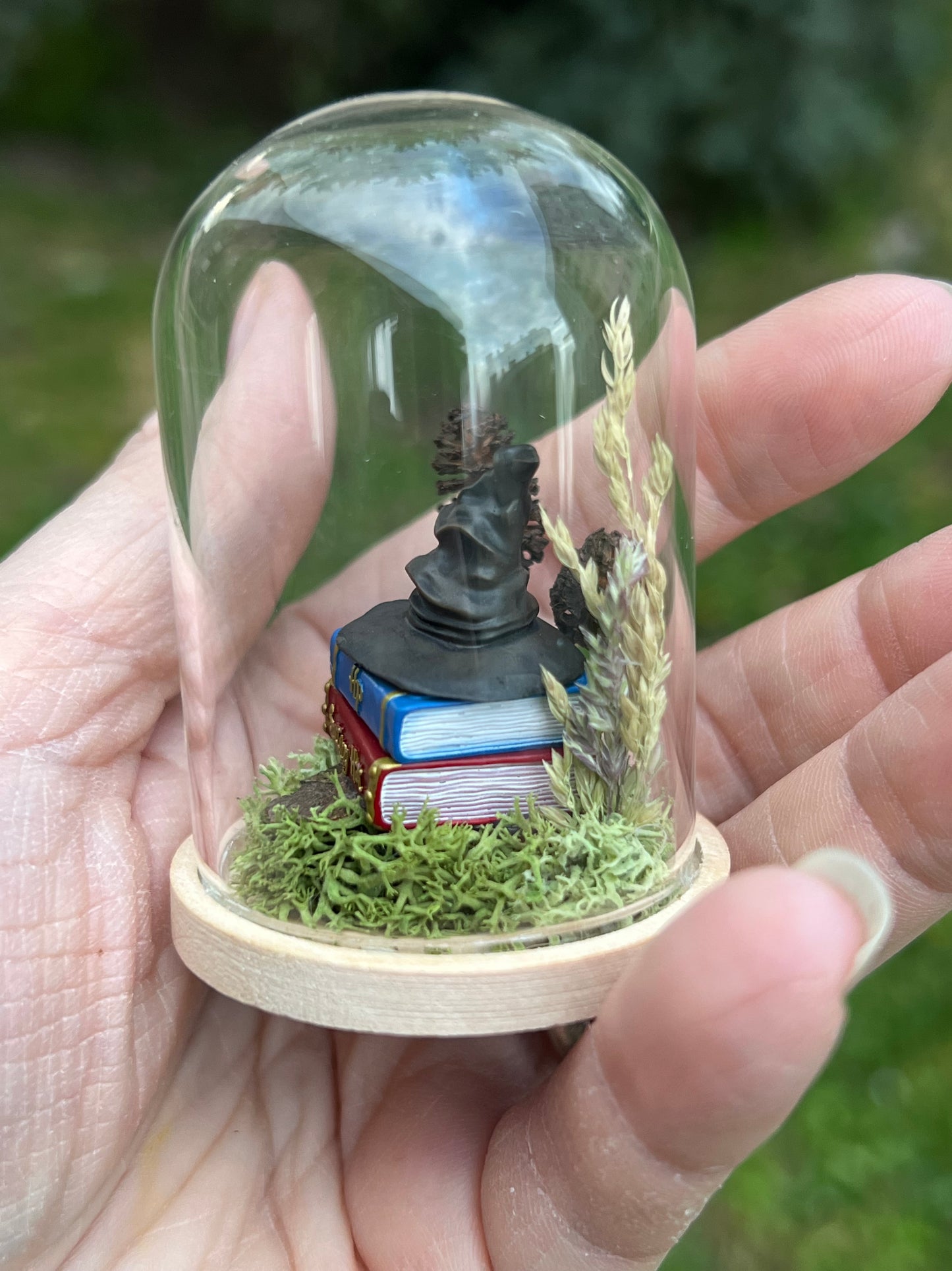 MiniMiniWelt mit sprechendem Hut
