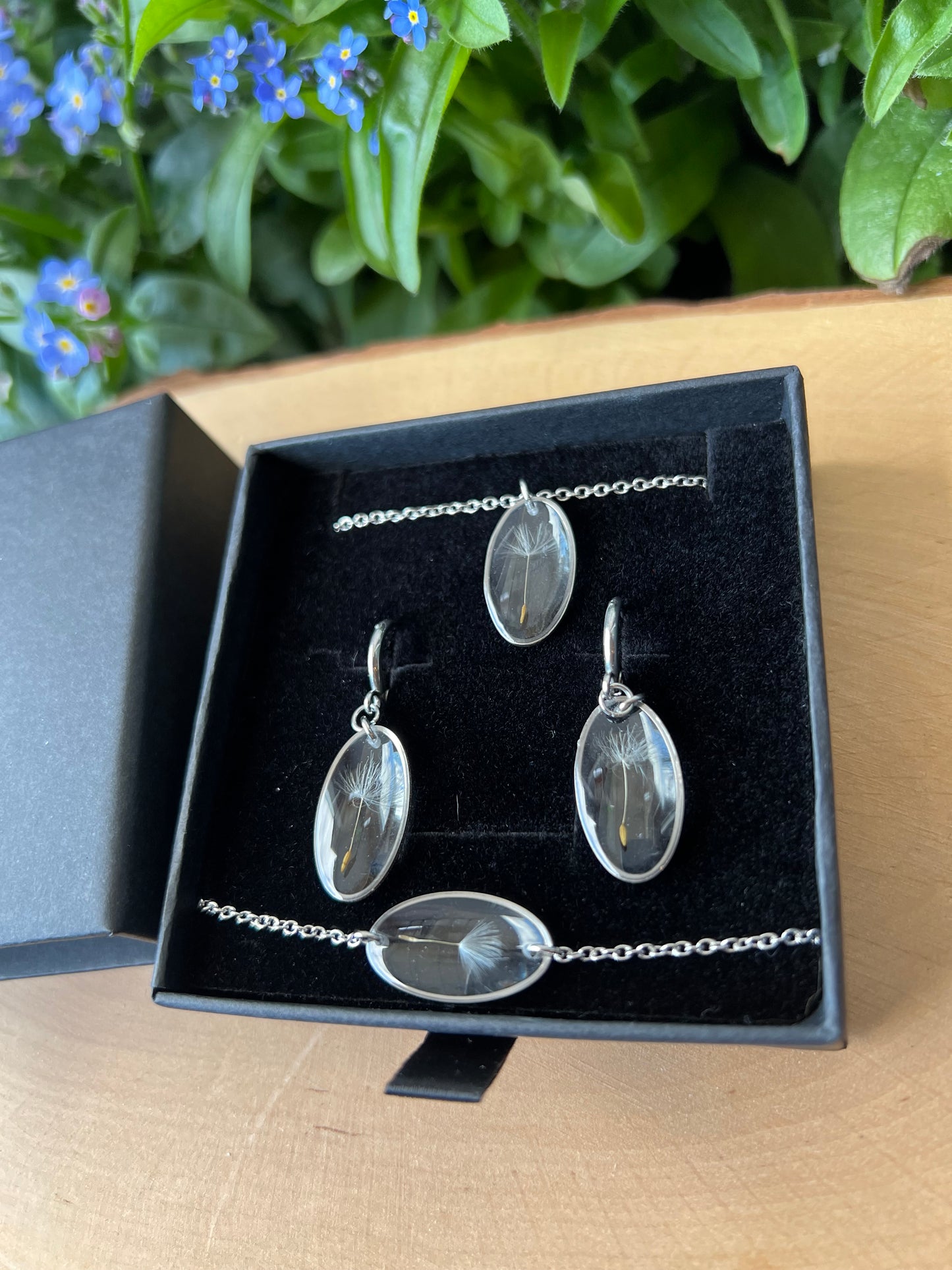 Schmuckset in Schachtel mit Pusteblumen/Löwenzahnsamen - Silber