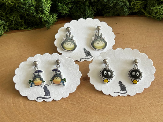 Totoro & Rußmännchen Ohrstecker hängend