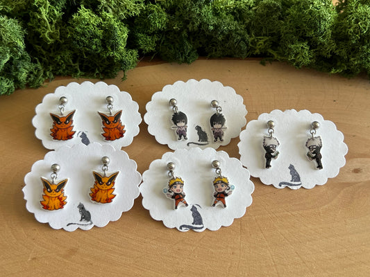 Naruto Charaker Ohrstecker hängend