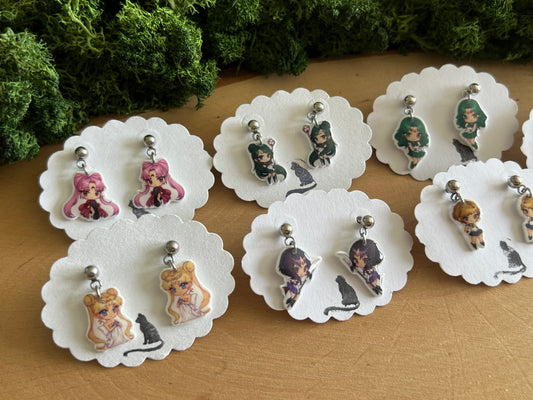 Sailor Krieger Charakter Ohrstecker hängend